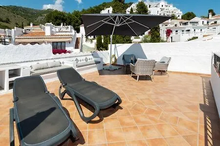 Holiday home Hermosa Casa Con Terraza E Increibles Vistas Al Mar Y La Montana Nerja